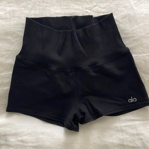 Alo yoga high waisted short